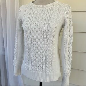 Gap cable knit sweater, medium